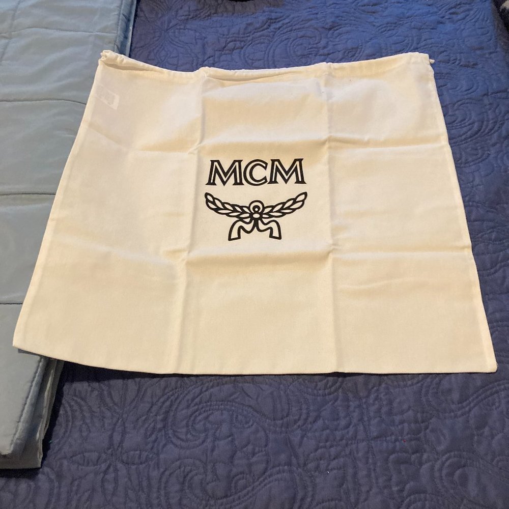 NIP MCM Large Dust cloth/Storage Bag for Shopper Tote